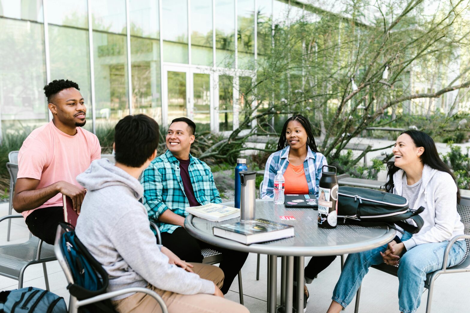 Crafting an Effective Student Ambassador Program for Your University